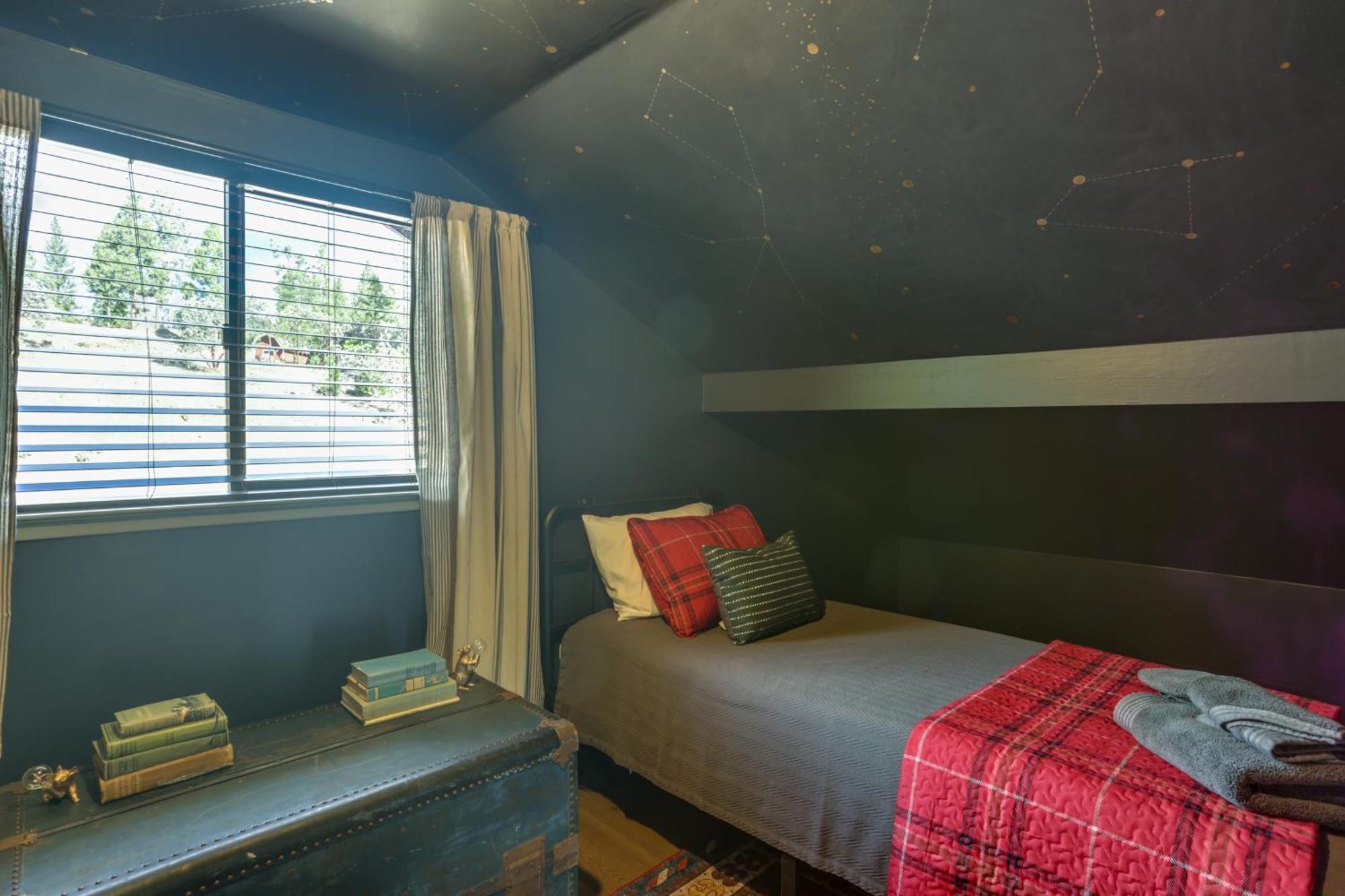 Pet-Friendly Escape With Game Room And Fire Pit! North Fork 外观 照片