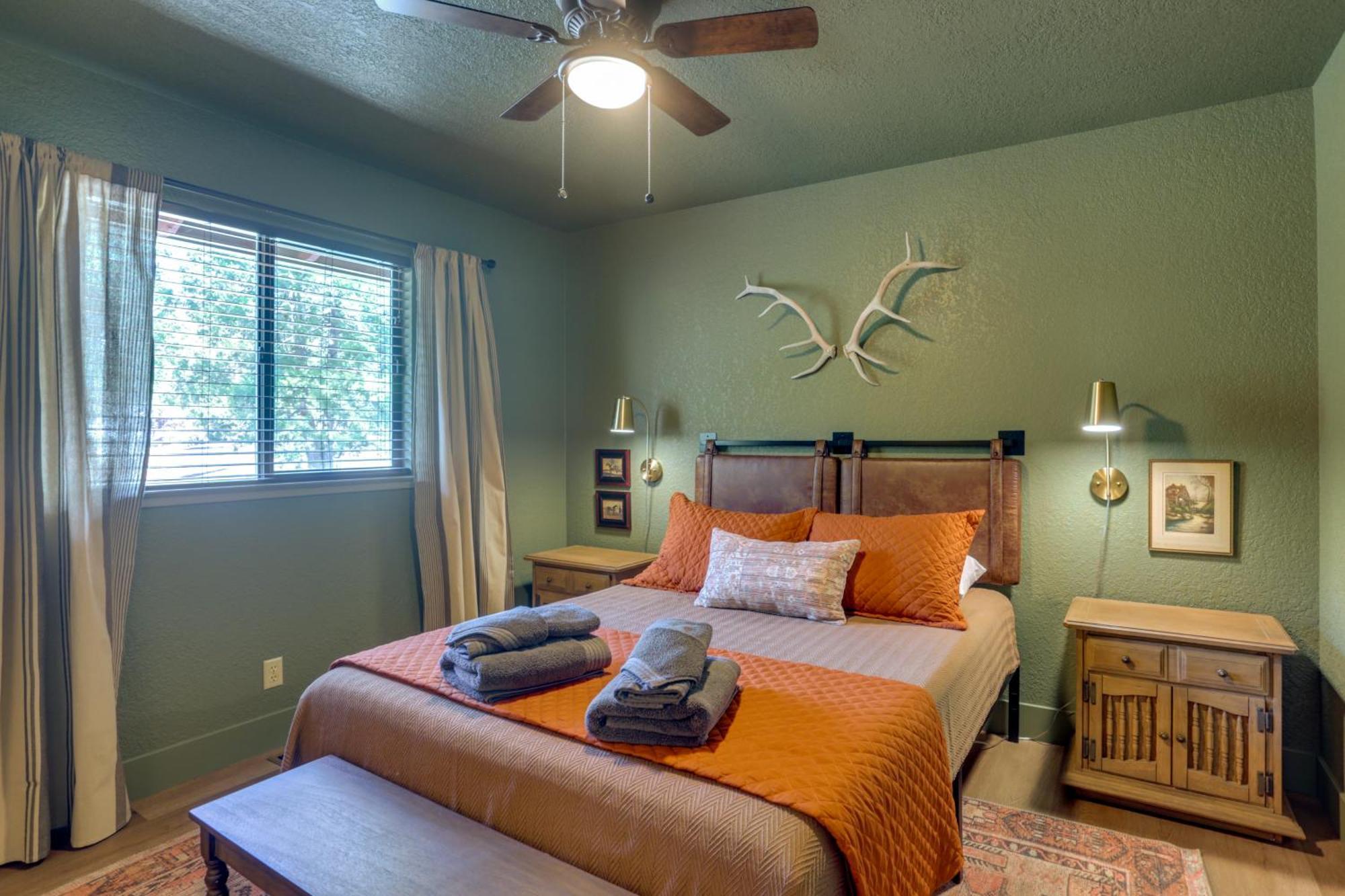 Pet-Friendly Escape With Game Room And Fire Pit! North Fork 外观 照片