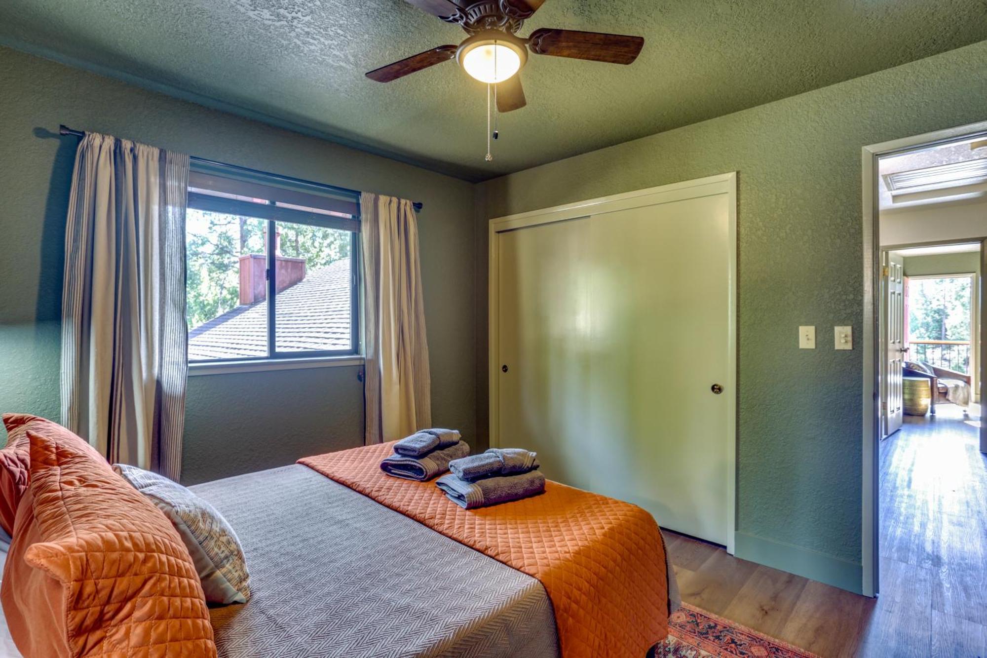 Pet-Friendly Escape With Game Room And Fire Pit! North Fork 外观 照片