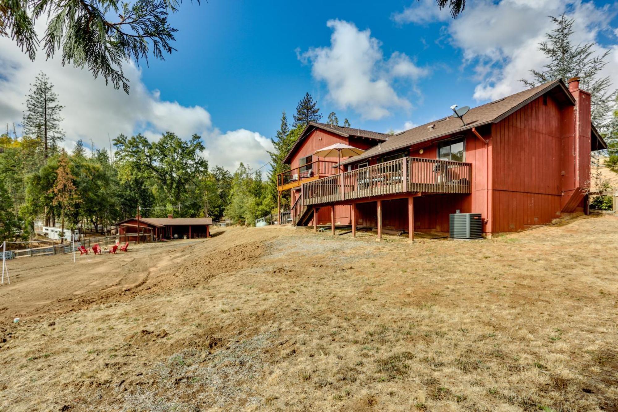 Pet-Friendly Escape With Game Room And Fire Pit! North Fork 外观 照片